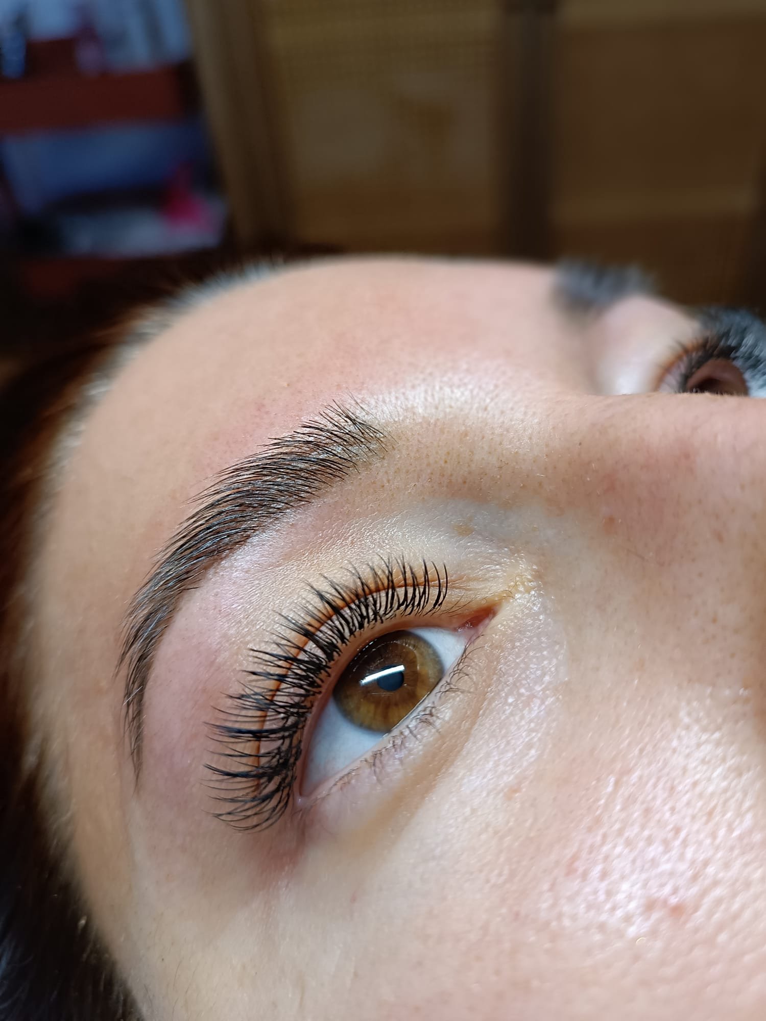 Appliquer les techniques d’extension de cils RS7238 (28H00) – Image 2